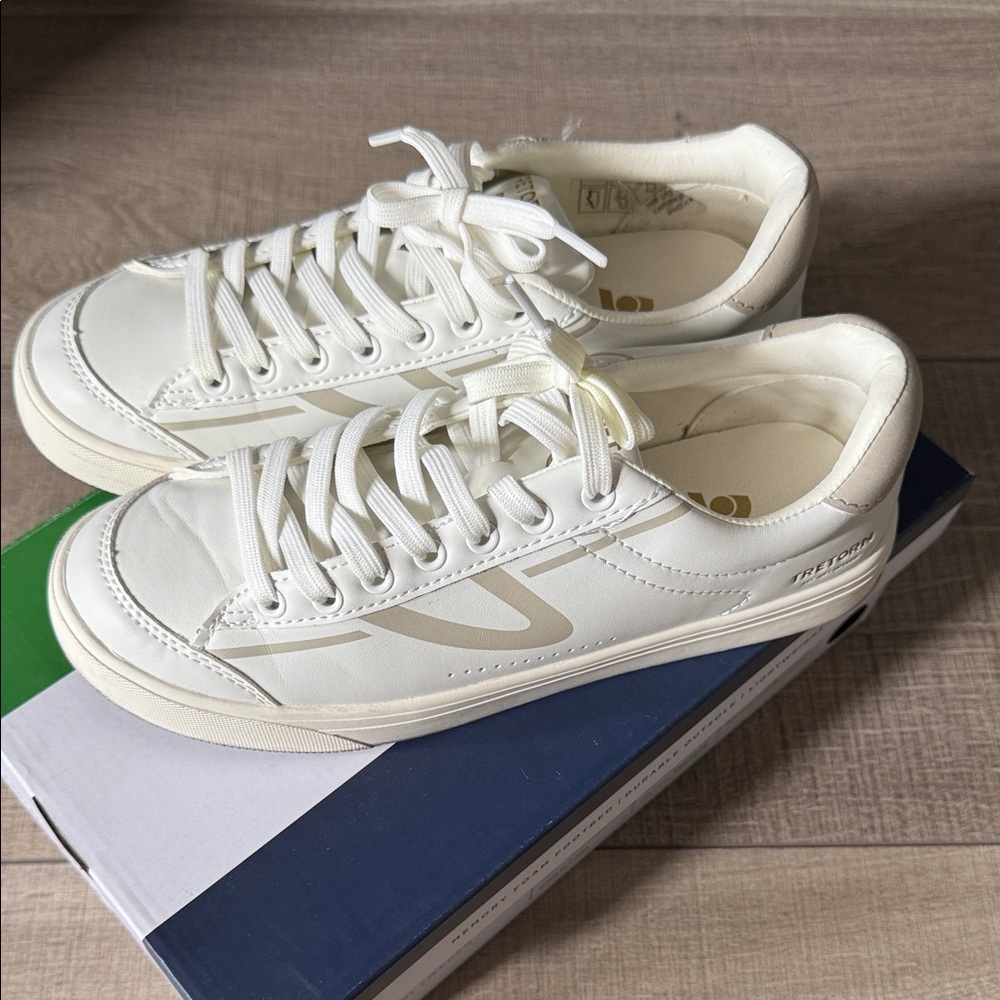 Tretorn White Leather Sneakers